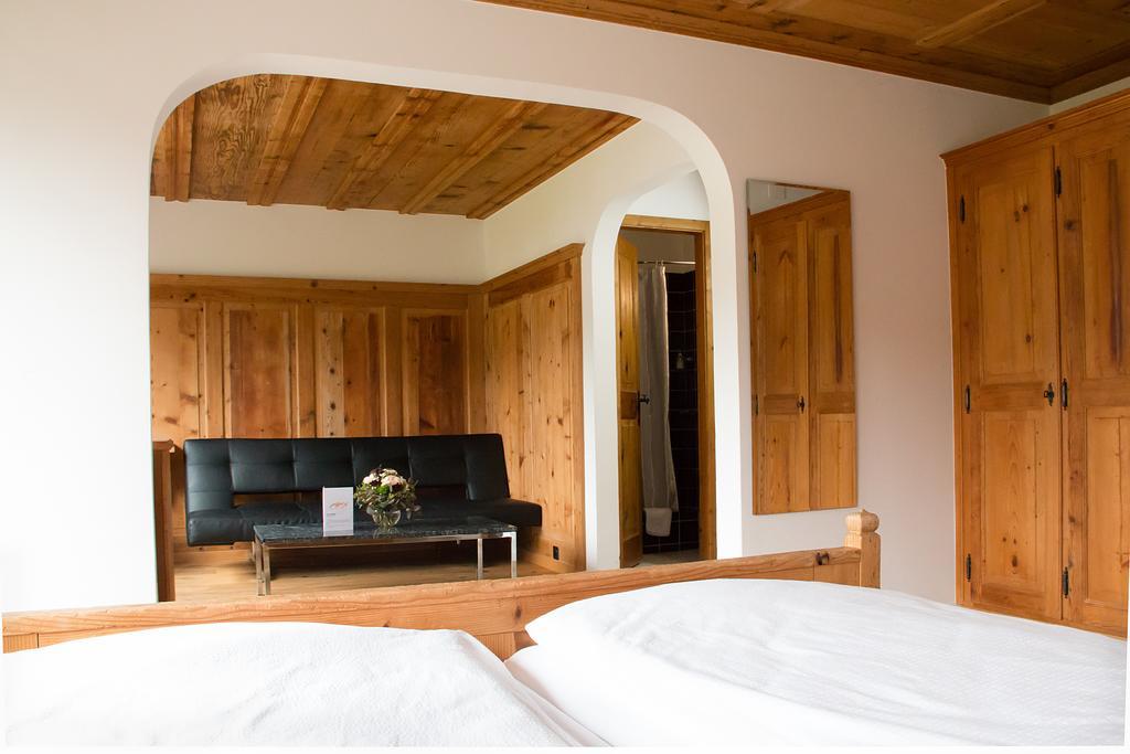 Hotel Restaurant Chesa Flims Zewnętrze zdjęcie