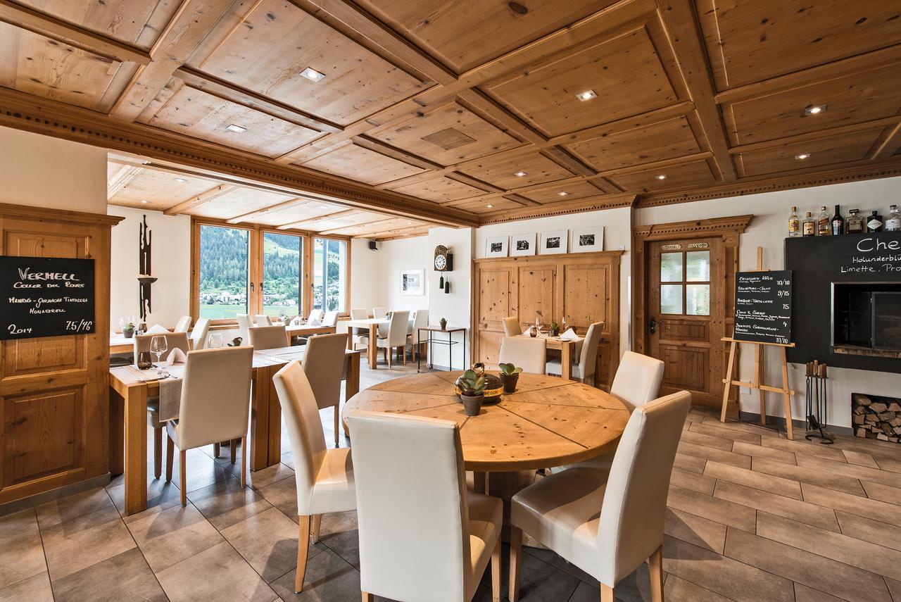 Hotel Restaurant Chesa Flims Zewnętrze zdjęcie